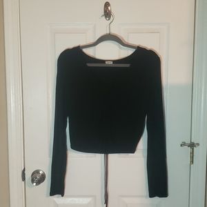 Garage Scrunched Middle Top